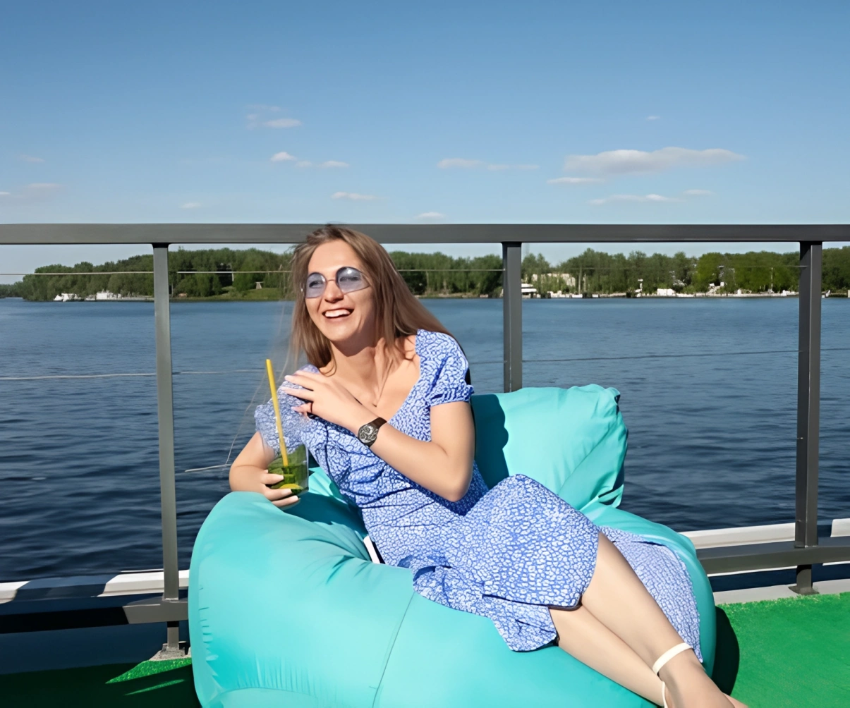 Freedom on the road and comfort at home