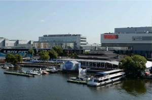 Travel along unique routes